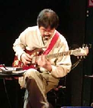 Kazuhisa Uchihashi